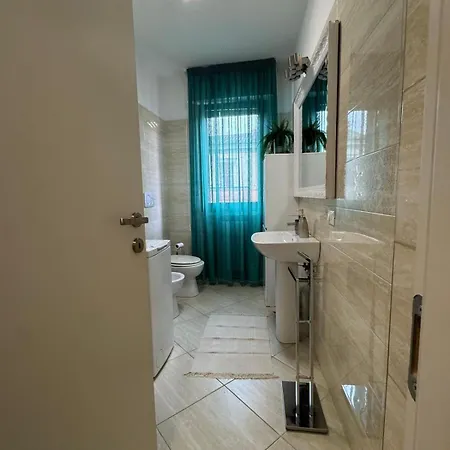 A 2 Passi Dal Mare E Dal Centro Apartment *